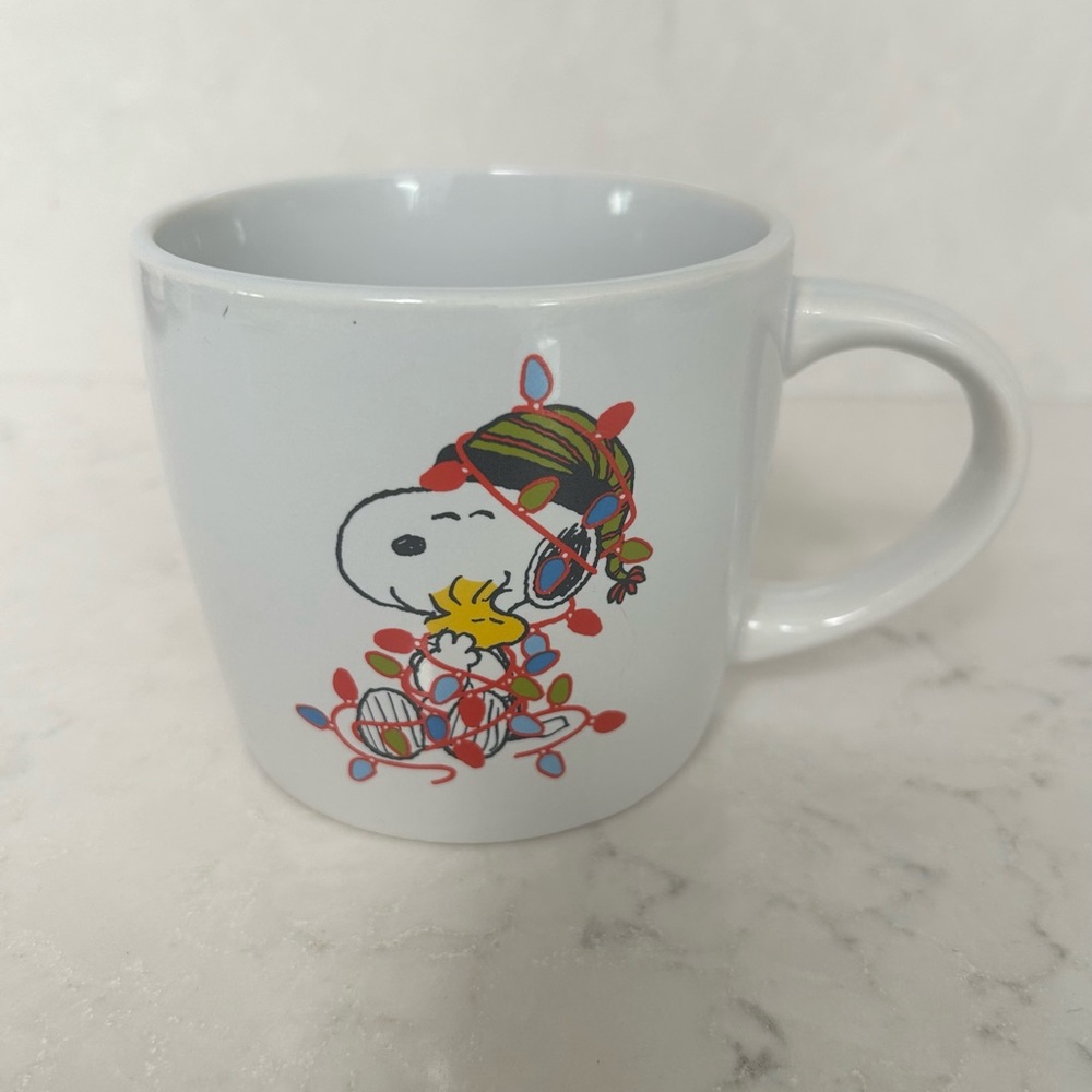 Snoopy & Woodstock Tangled in Christmas Lights Peanuts White Mug